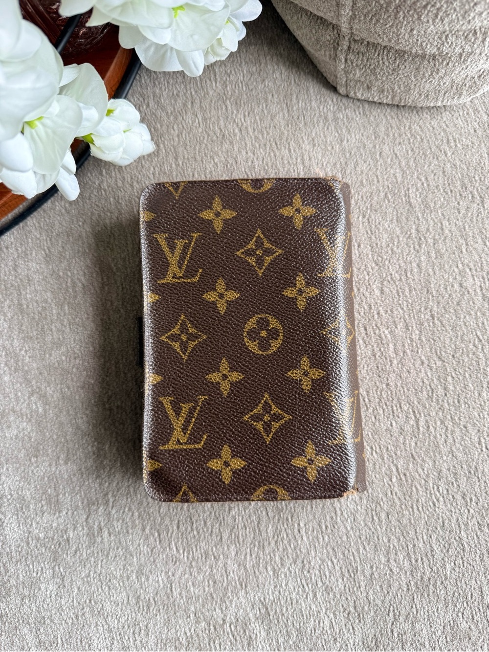 Louis Vuitton Monogram Canvas Brown Passport Wallet Authentic - Picture 2 of 14